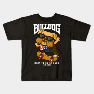 bulldog skateboard Kids T-Shirt